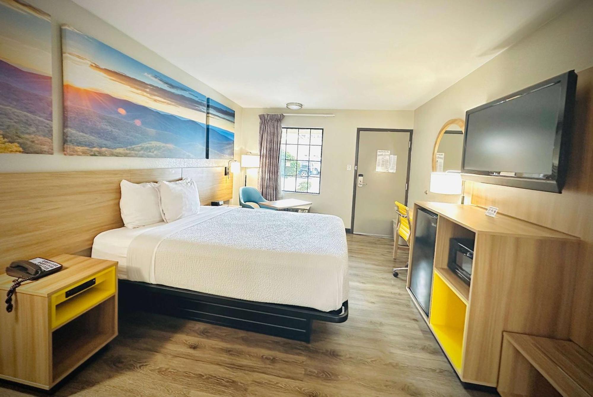Days Inn By Wyndham Westend Alexandria,Va Washington Dc Area מראה חיצוני תמונה